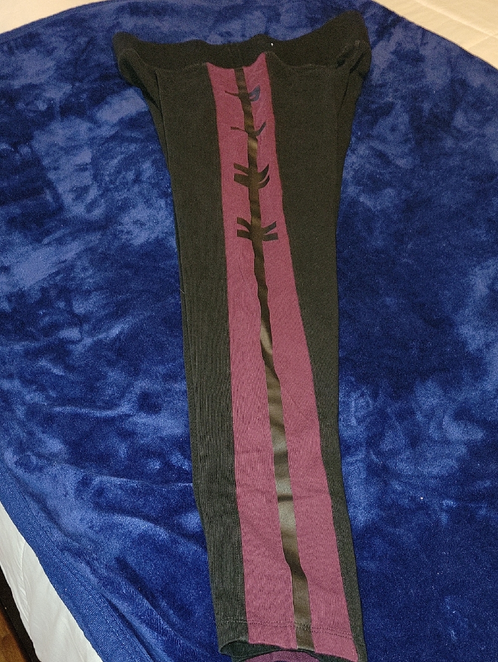 PINK Victoria's Secret Black Leggings with Pink Panel